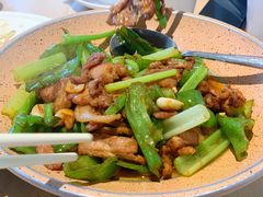 -关东小磨东北菜(上海长风大悦城店)