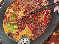 -黄潇洒老火锅(九眼桥宏济巷店)