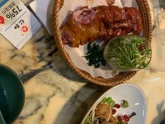 -锦府盐帮·侯宅(五棵松万达店)