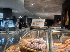 -胖东来生活广场(健康路店)