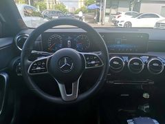 -上海德星奔驰(江杨南路店)