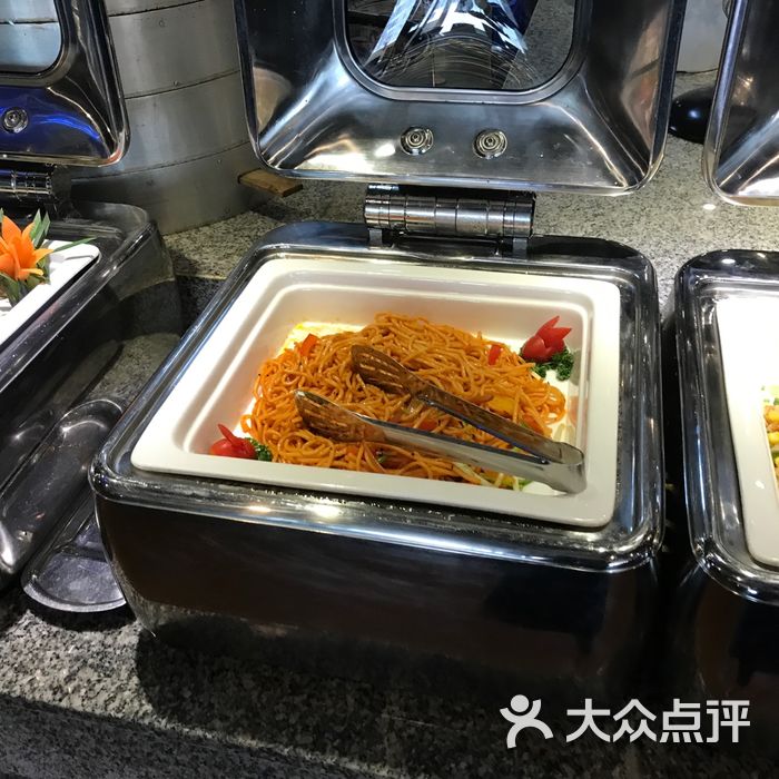 聖瓊美食匯-海鮮自助餐廳