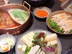 经典毛肚-老墙根涮肉·铜锅·烧烤(欢乐谷·王四营店)