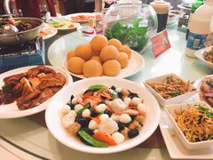 -艳阳天酒店(五里新村店)