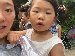 -都江堰中华大熊猫苑