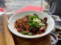 -苗侗地道红酸.酸汤鱼·酸汤牛肉