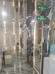 -安蒂护肤造型