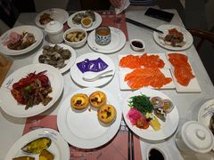 -四海一家自助餐(益田假日广场店)