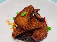 老上海熏鱼-新吉士·上海菜(浦东LCM置汇旭辉店)