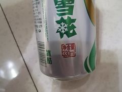 雪花啤酒听-合家院饭庄(榆关道店)