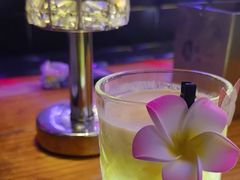 -喜鹊音乐酒馆(西街店)