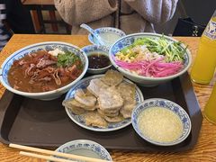 老北京炸灌肠-门框胡同百年卤煮(前门店)