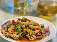 -三亚火车头万人海鲜广场