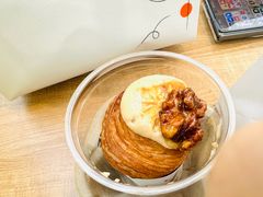 -VERIE BAKEHOUSE