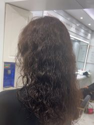 -镁连社·美联社
