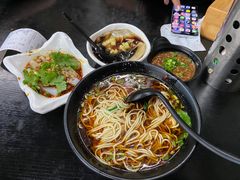 -丽影重庆小面(定西路店)