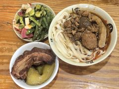 -任记七中刀削面(总店)