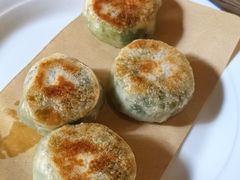 荠菜煎包-花迹·金陵南京菜(老门东店)