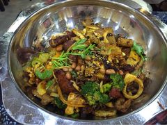 麻辣香锅-愉肴麻辣香锅(中山路店)