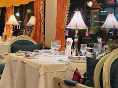 -火车头法国西餐厅