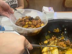 -鲁员外地锅鸡地锅鱼(古墩路店)