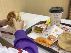 -美肴冰品·汉堡·牛腩饭(总店)
