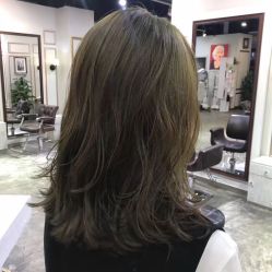 点击看大图 -愉己冥想·护发专门店