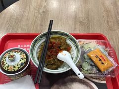 金奖东坡肉饭-和合谷(德外店)