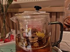 -荷花亭·湖北融合菜(中商广场店)