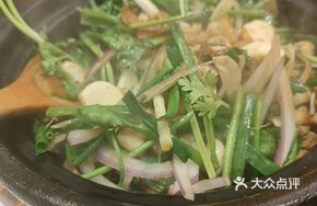 Stir-Fried Fresh Intestines with Oil Removal