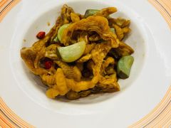 腊八蒜味酱鸡爪-九头鸟酒家(四道口店)