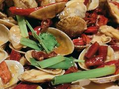 -街角等你.大连海鲜烧烤.经典铁板海鲜串(西安路店)