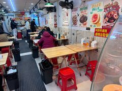 -柳州肥姨妈大骨螺蛳粉(东靖路店)