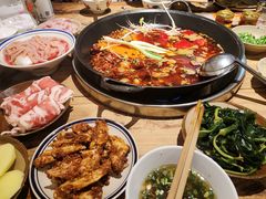 -四小区火锅·巷子里的重庆火锅(花照壁店)