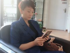 -和平卓尔口腔·矫正种植中心