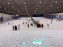 -绍兴启迪乔波冰雪世界