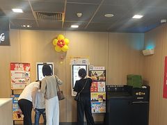 -麦当劳(卫星广场店)