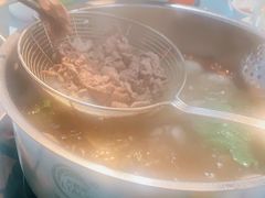 -湾区九号鲜切牛肉火锅(明珠南路店)