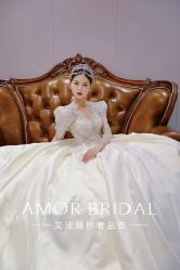 -AMOR艾沫婚纱奢品荟(设计师勒泰店)
