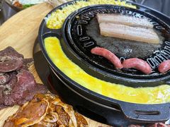 -胡悦里韩式烤肉(芝罘万达广场店)