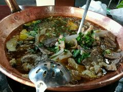 -朝伟清真铜瓢牛肉馆(三十年老·店)