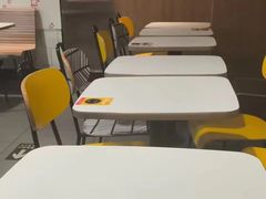 -麦当劳(杨林得来速店)