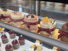 -花花卷卷·鲜食蛋糕(静安久光百货店)