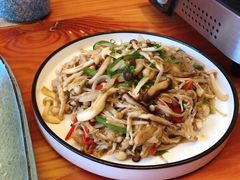 -文三酒肆自助放题(新街口友谊广场店)