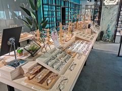 -Trend1881视光·蔡司视觉(领展广场店)