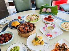 -七的湖·晚芳亭·阳澄湖农家菜·大闸蟹(莲花岛店)