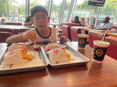 -FATBURGER 特富客汉堡(外交公寓店)