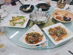 -岭下农庄·农家菜·野生大头鱼·公司团建(福永凤凰山店)