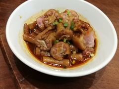 -琥珀老六龙虾(四里河店)