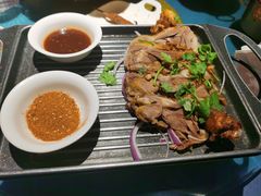 富贵烤羊腿-清真·卡德尔大叔新疆主题餐厅(龙汇路店)